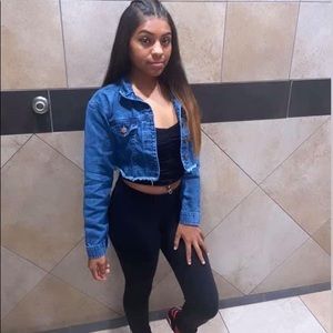 Meet your Posher, Fatima